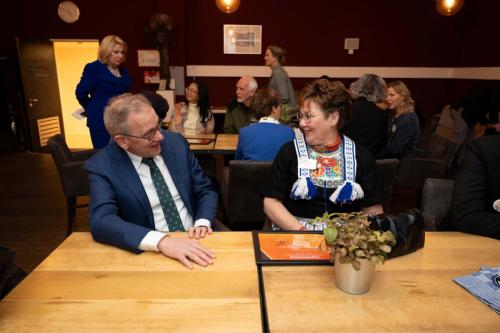 Pauze en kennismaking met de minister