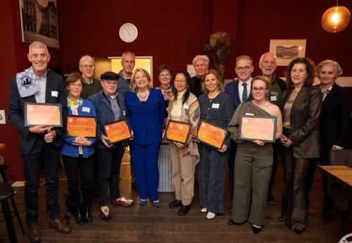 Pauze en kennismaking met de minister